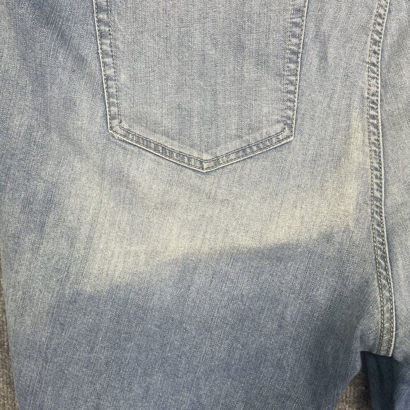 Torrid Shorts Womens 26‎ Blue Jeans Denim Distressed High Rise Bermuda Stretch - Picture 6 of 12